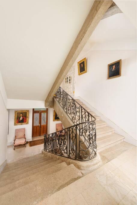 Chateau Pour Se Retrouver Larochemillay Exterior photo